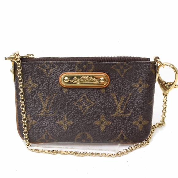 Louis Vuitton Handbags - Auth Louis Vuitton Pouchette Milla PM 155LS172